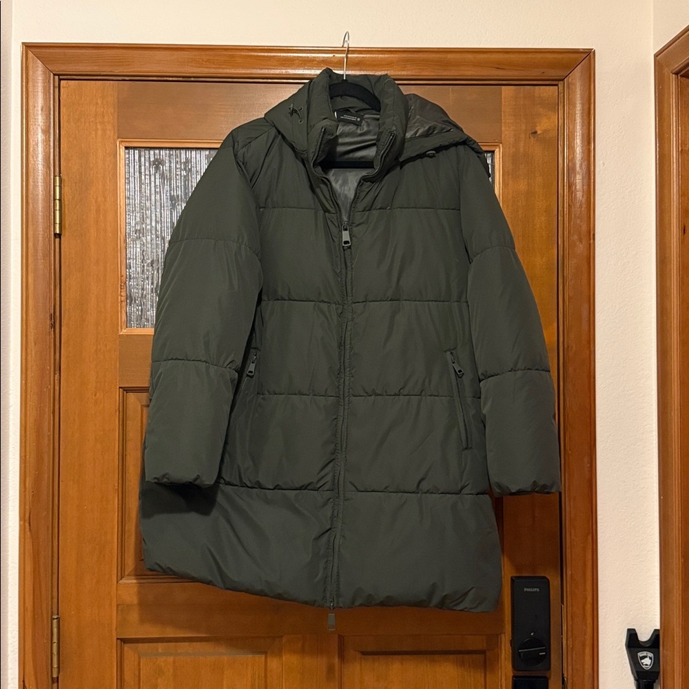 Zara dark army green puffer Jacket